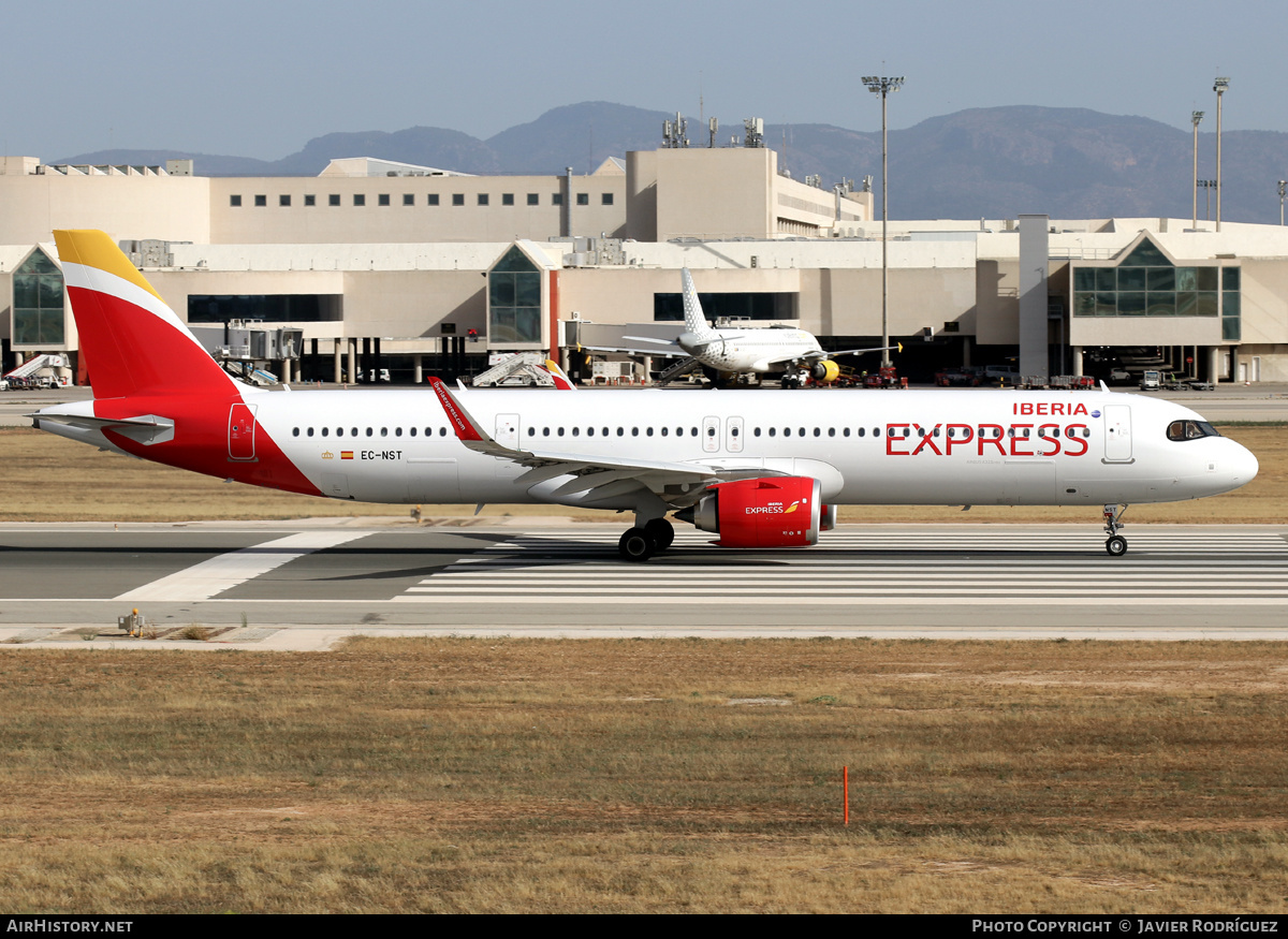 Aircraft Photo of EC-NST | Airbus A321-251NX | Iberia Express | AirHistory.net #471732