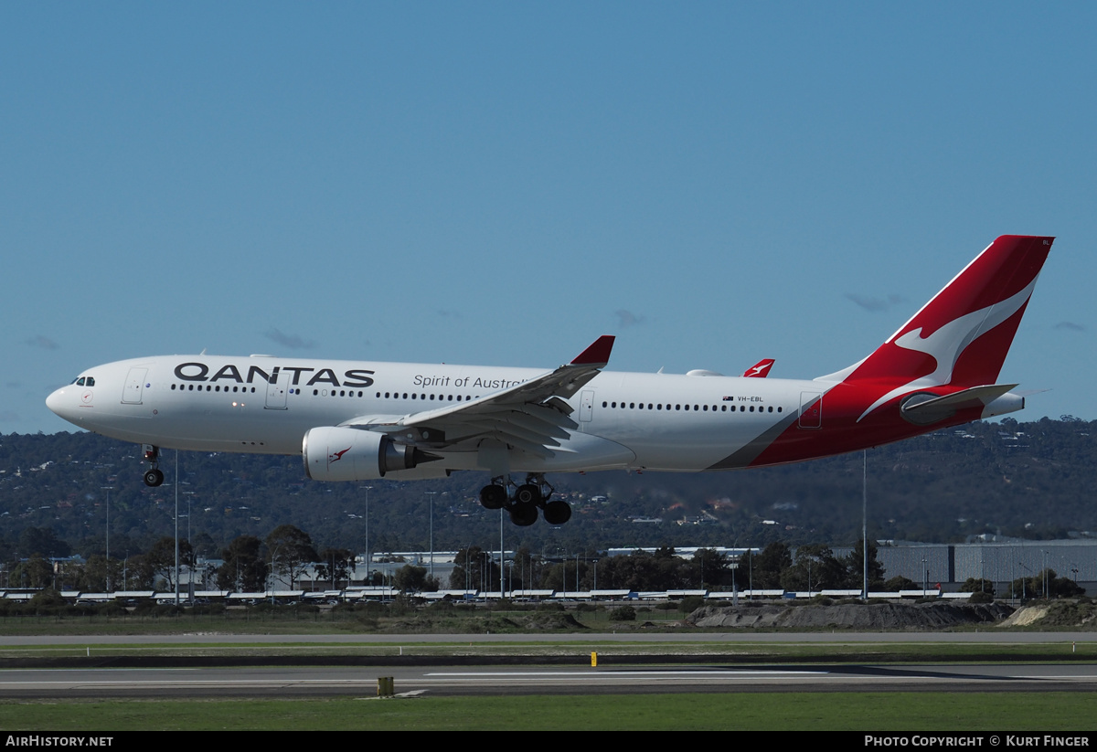 Aircraft Photo of VH-EBL | Airbus A330-203 | Qantas | AirHistory.net #471749