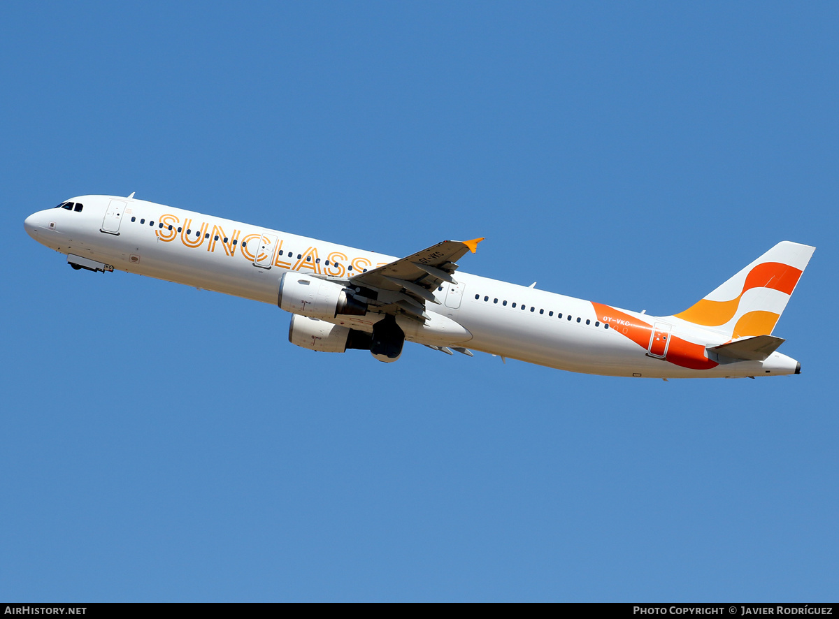Aircraft Photo of OY-VKC | Airbus A321-211 | Sunclass Airlines | AirHistory.net #471786