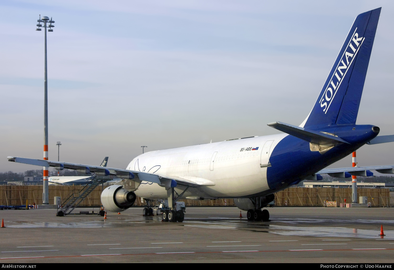 Aircraft Photo of S5ABS Airbus A300B4203(F) Solinair AirHistory