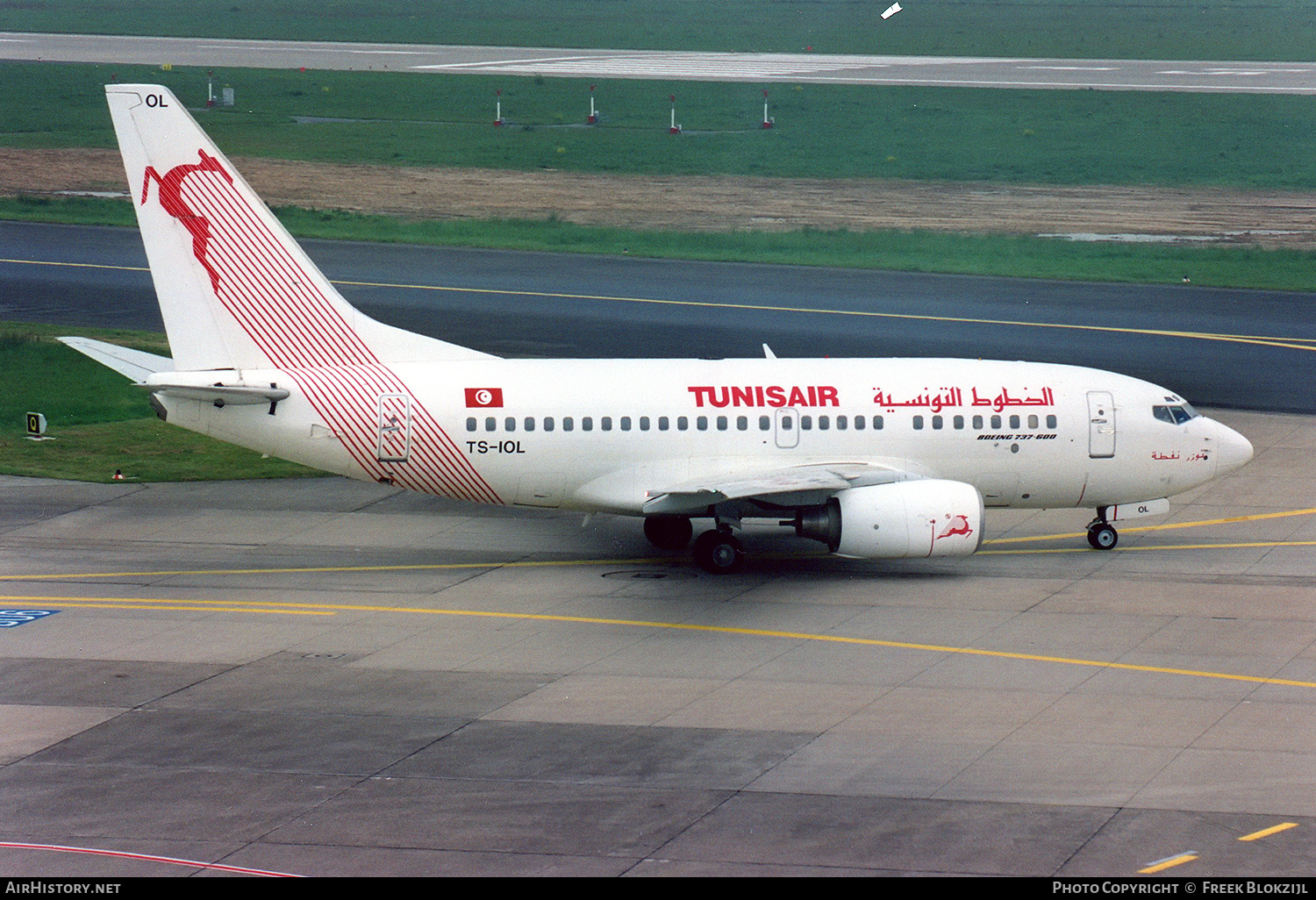 Aircraft Photo of TS-IOL | Boeing 737-6H3 | Tunisair | AirHistory.net #471883