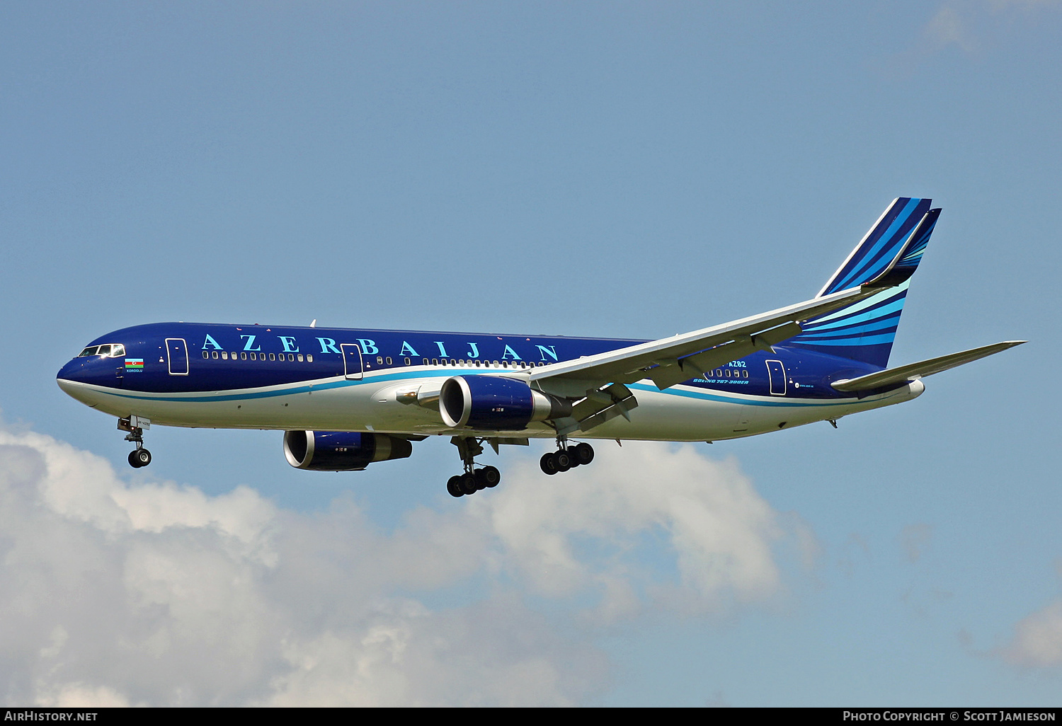 Aircraft Photo of 4K-AZ82 | Boeing 767-32L/ER | Azerbaijan Airlines - AZAL - AHY | AirHistory.net #471979