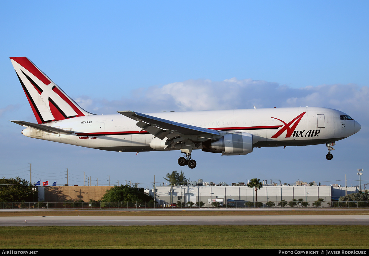 Aircraft Photo of N747AX | Boeing 767-232(BDSF) | ABX Air | AirHistory.net #472005