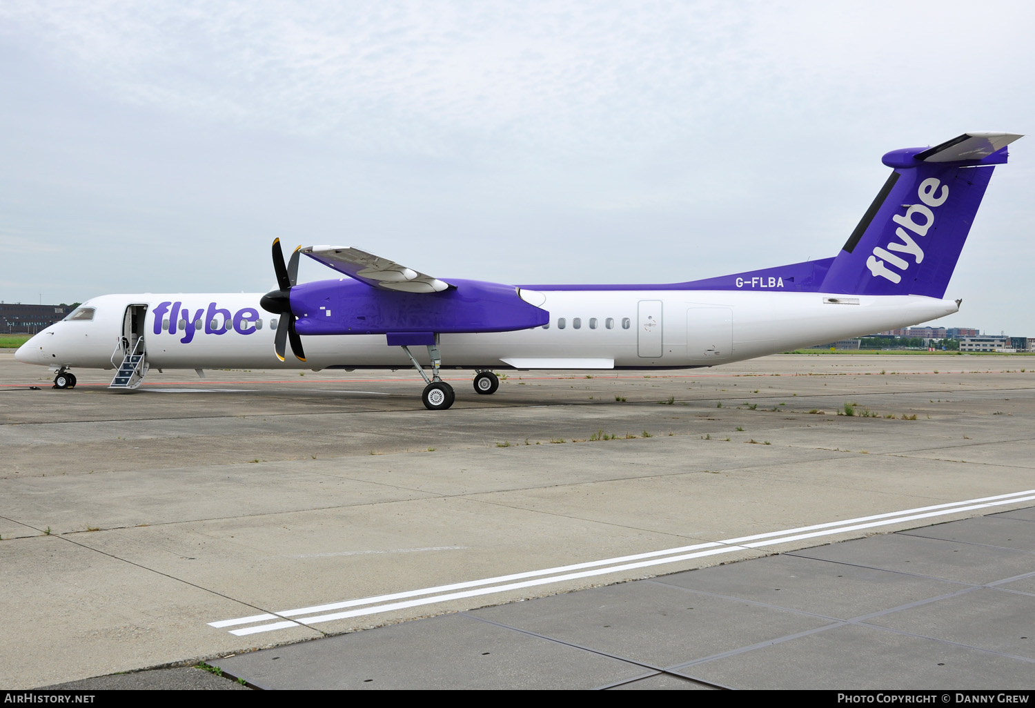 Aircraft Photo of G-FLBA | Bombardier DHC-8-402 Dash 8 | Flybe | AirHistory.net #472035