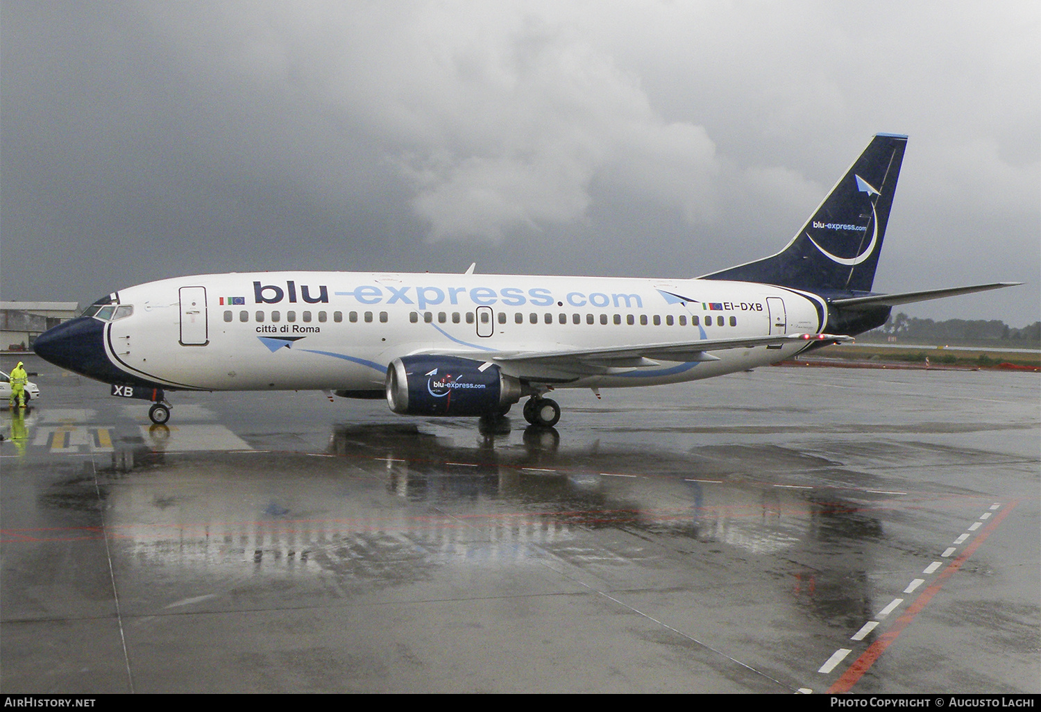 Aircraft Photo of EI-DXB | Boeing 737-31S | Blu-Express | AirHistory.net #472073