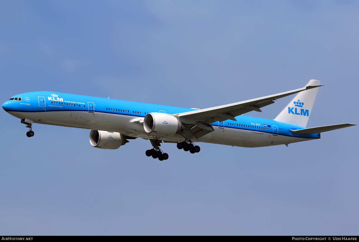 Aircraft Photo of PH-BVI | Boeing 777-306/ER | KLM - Royal Dutch Airlines | AirHistory.net #472202