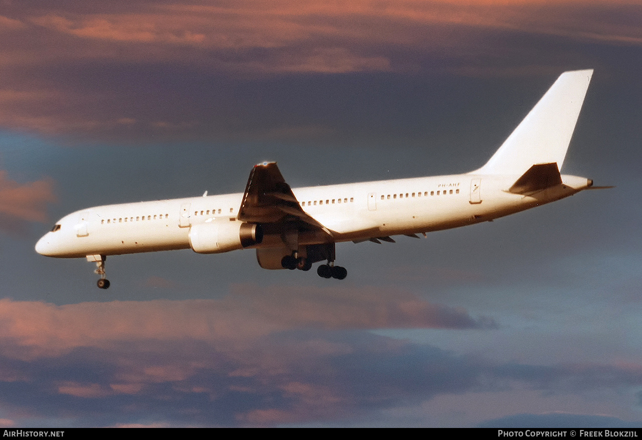 Aircraft Photo of PH-AHF | Boeing 757-27B | Air Holland | AirHistory.net #472238