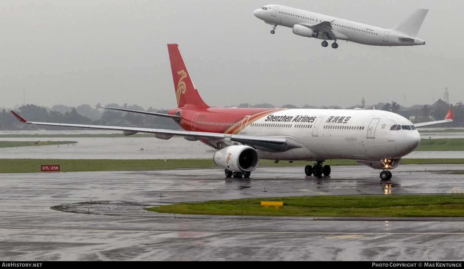 Aircraft Photo of B-303N | Airbus A330-343 | Shenzhen Airlines | AirHistory.net #472286