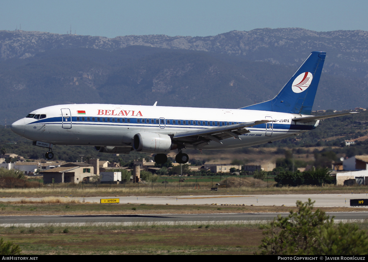 Aircraft Photo of EW-254PA | Boeing 737-3Q8 | Belavia | AirHistory.net #472336