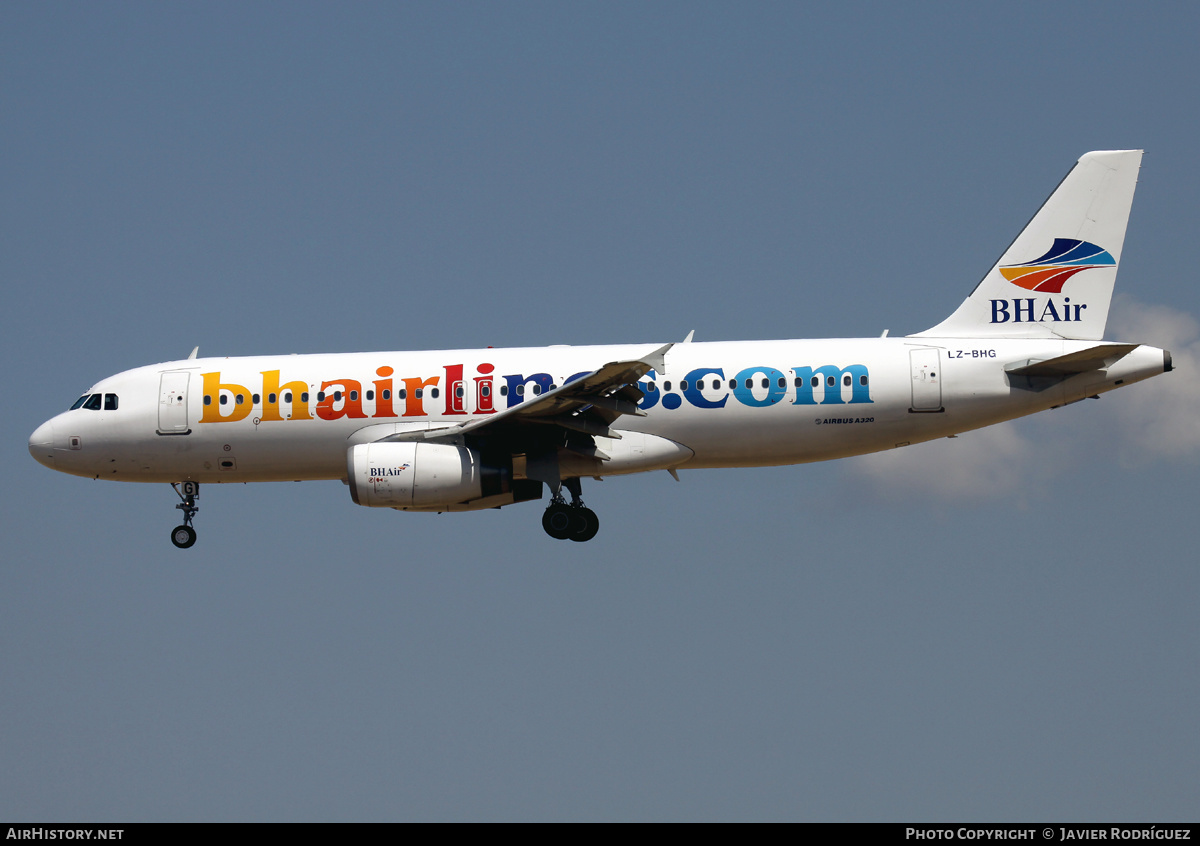Aircraft Photo of LZ-BHG | Airbus A320-232 | Balkan Holidays Air - BH Air | AirHistory.net #472337