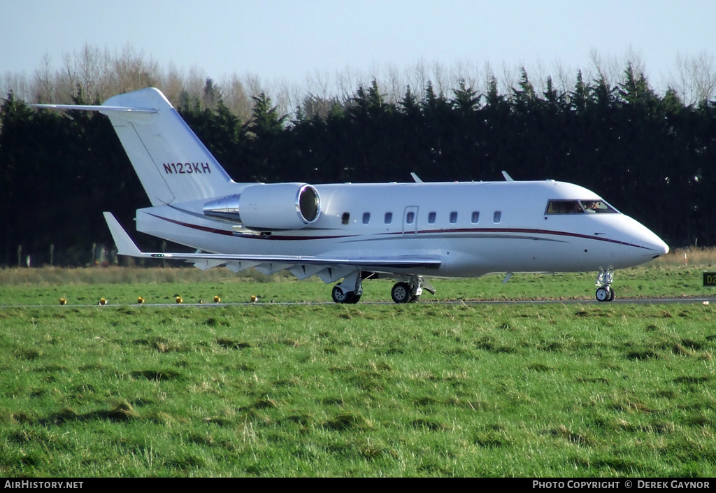 Aircraft Photo of N123KH | Canadair Challenger 604 (CL-600-2B16) | AirHistory.net #472357