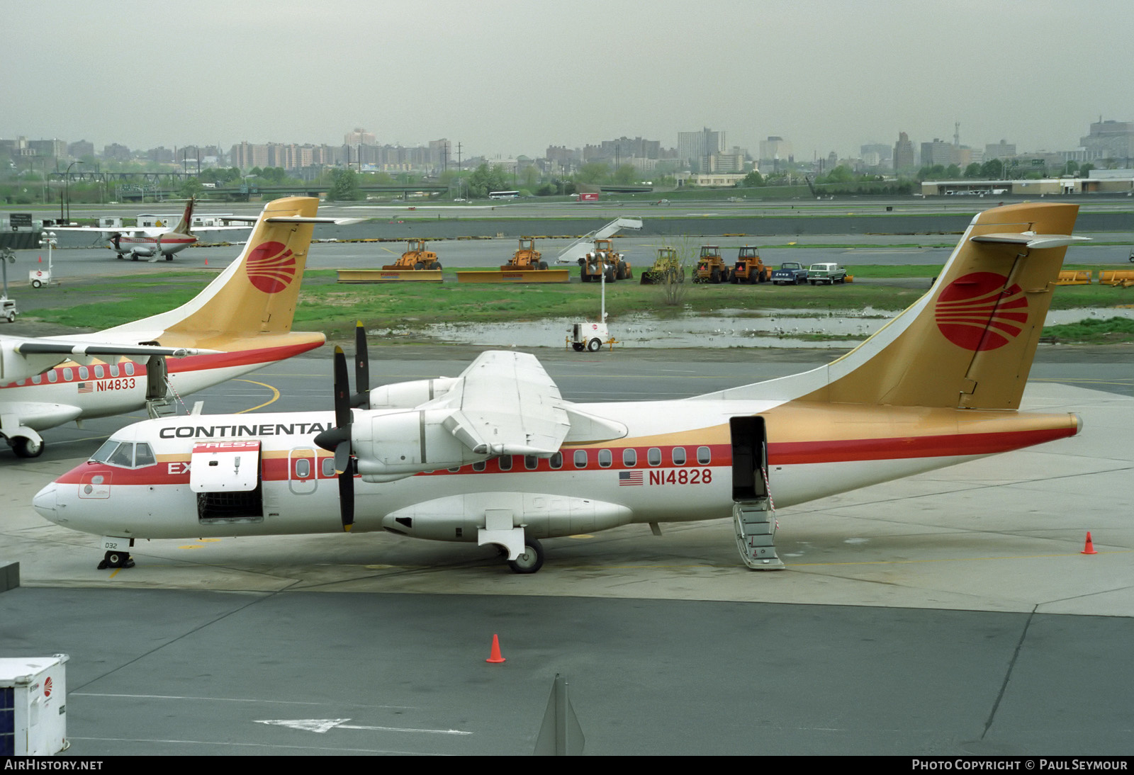 Aircraft Photo of N14828 | ATR ATR-42-320 | Continental Express | AirHistory.net #472361