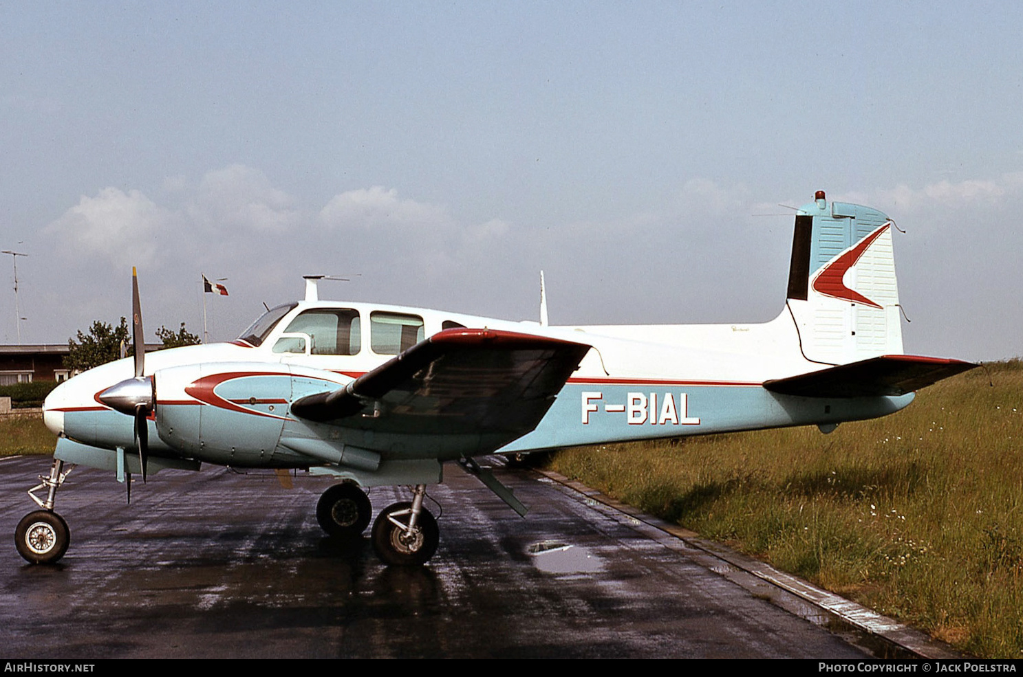 Aircraft Photo of F-BIAL | Beech D50A Twin Bonanza | AirHistory.net #472379