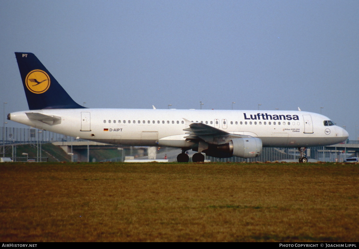 Aircraft Photo of D-AIPT | Airbus A320-211 | Lufthansa | AirHistory.net #472428