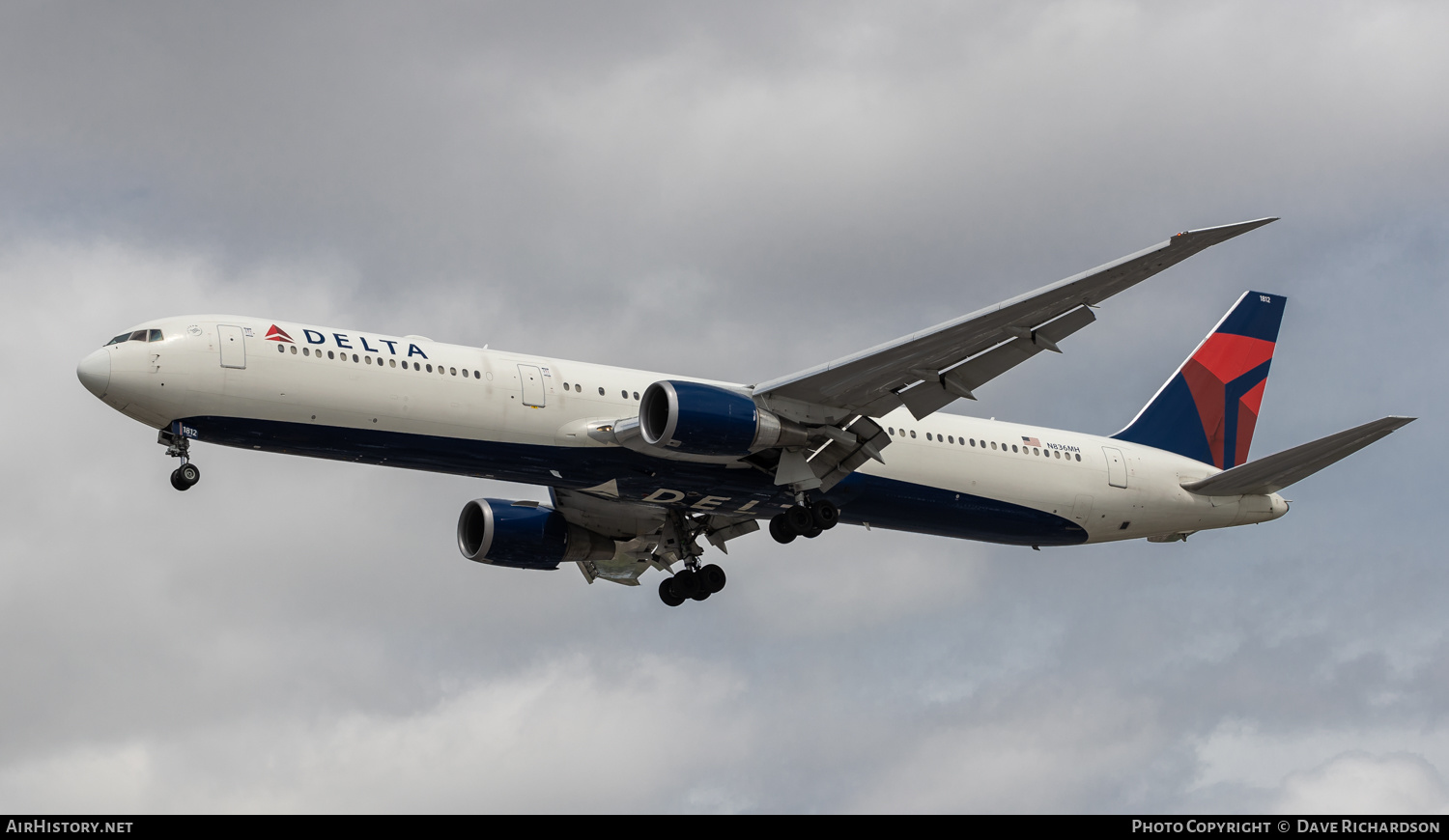 Aircraft Photo of N836MH | Boeing 767-432/ER | Delta Air Lines | AirHistory.net #472478