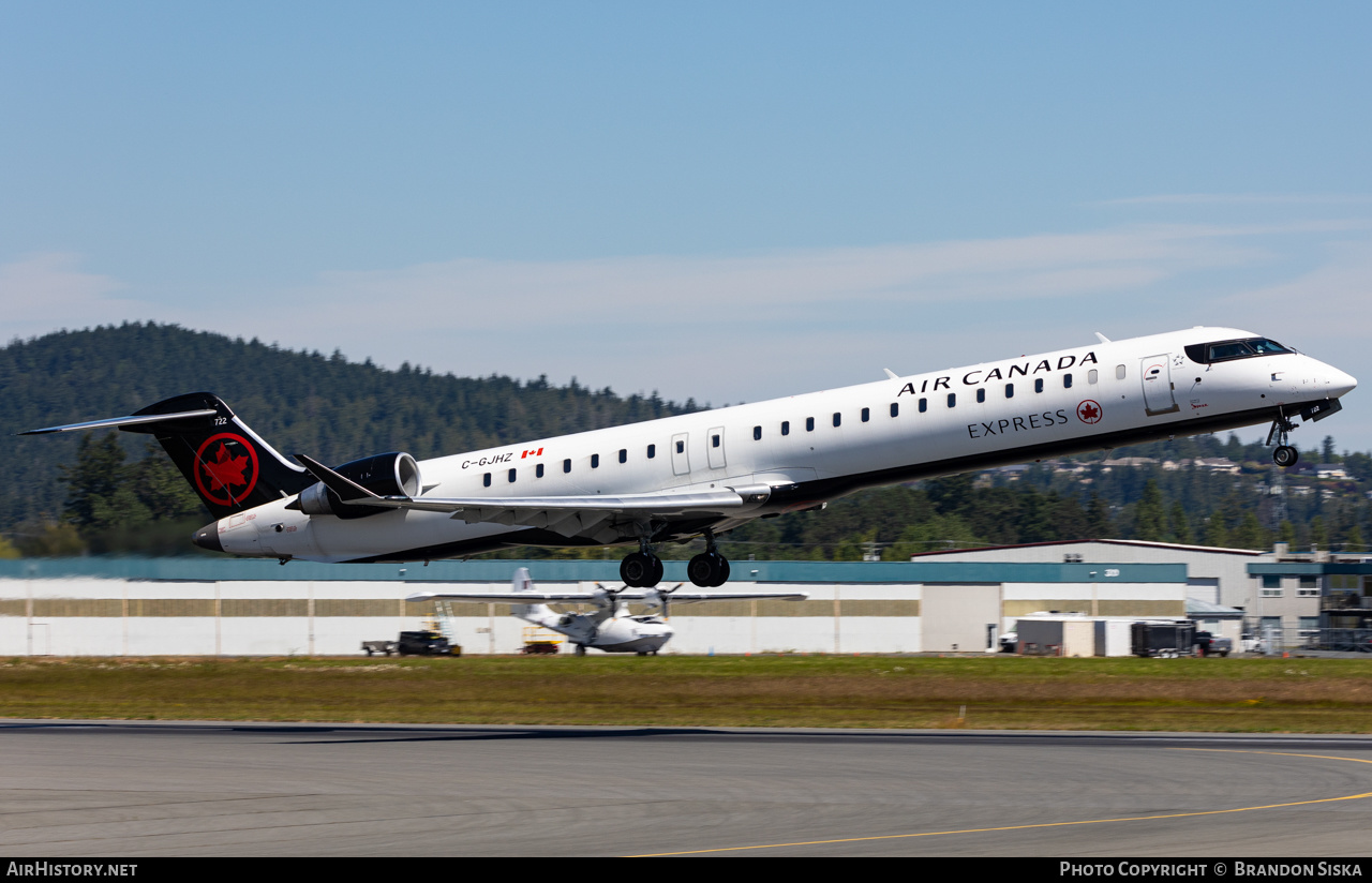 Aircraft Photo of C-GJHZ | Bombardier CRJ-900 (CL-600-2D24) | Air Canada Express | AirHistory.net #472548