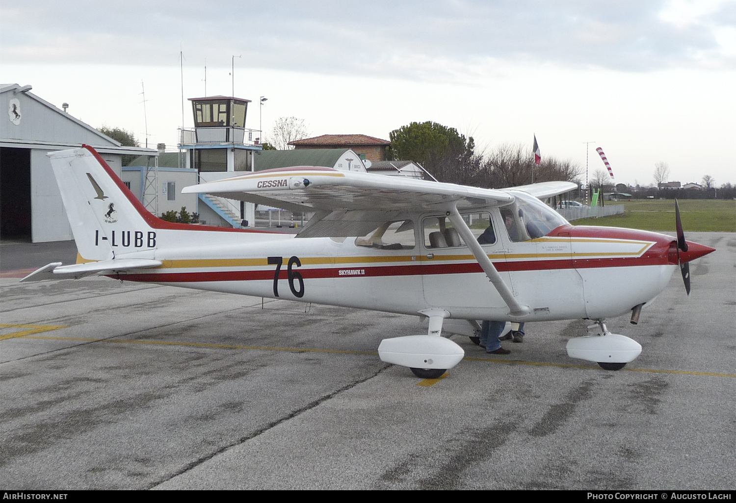 Aircraft Photo of I-LUBB | Cessna 172P Skyhawk II | AirHistory.net #472557