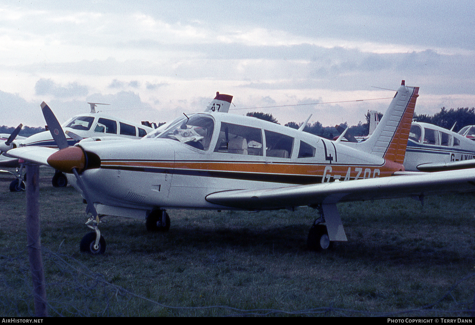 Aircraft Photo of G-AZOG | Piper PA-28R-200 Cherokee Arrow II | AirHistory.net #472624