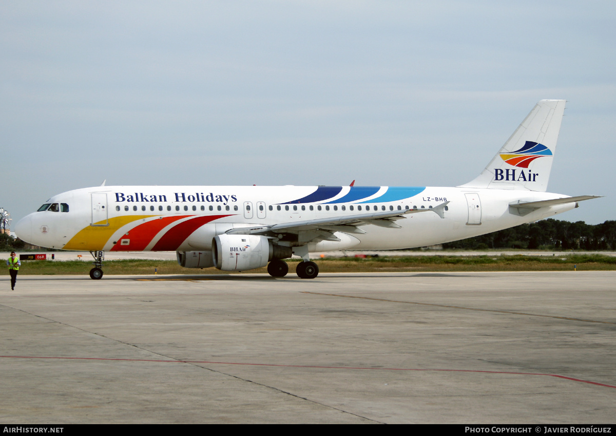 Aircraft Photo of LZ-BHB | Airbus A320-211 | Balkan Holidays Air - BH Air | AirHistory.net #472641