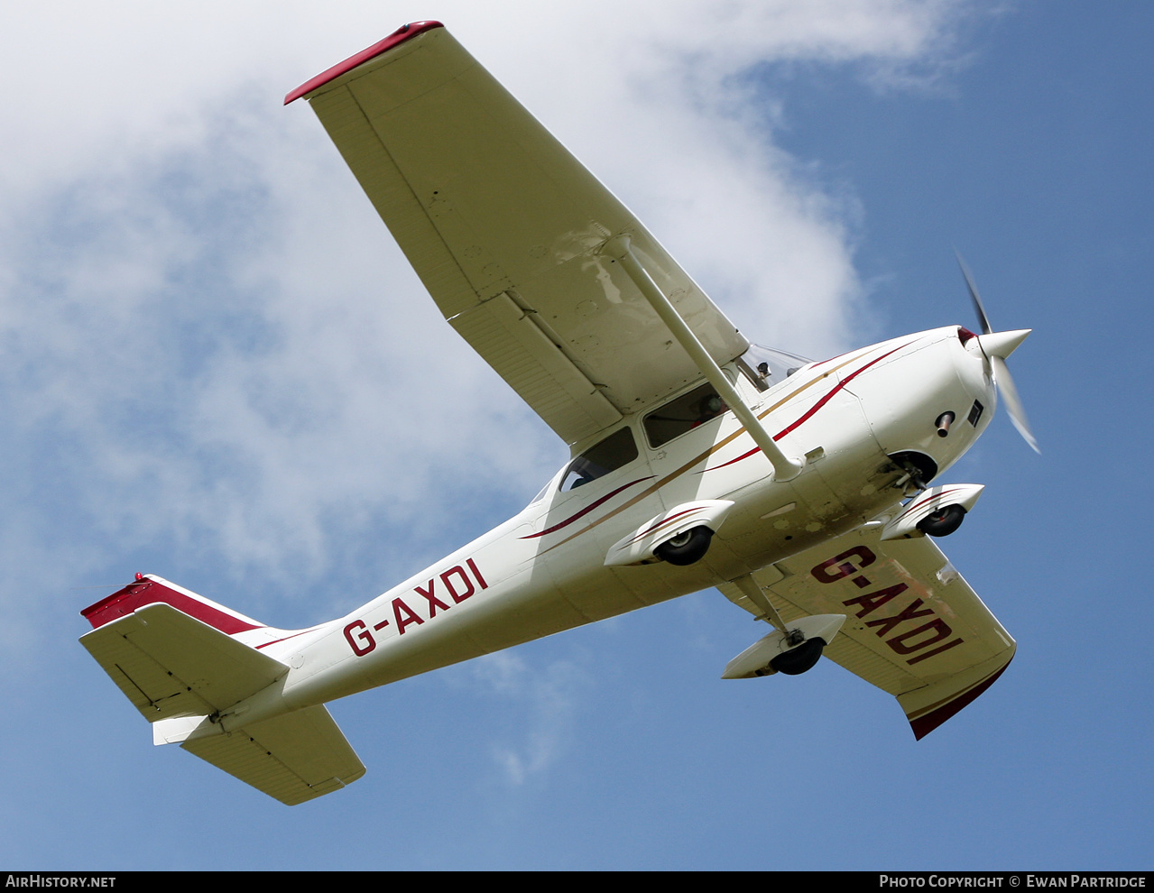 Aircraft Photo of G-AXDI | Reims F172H Skyhawk | AirHistory.net #472708