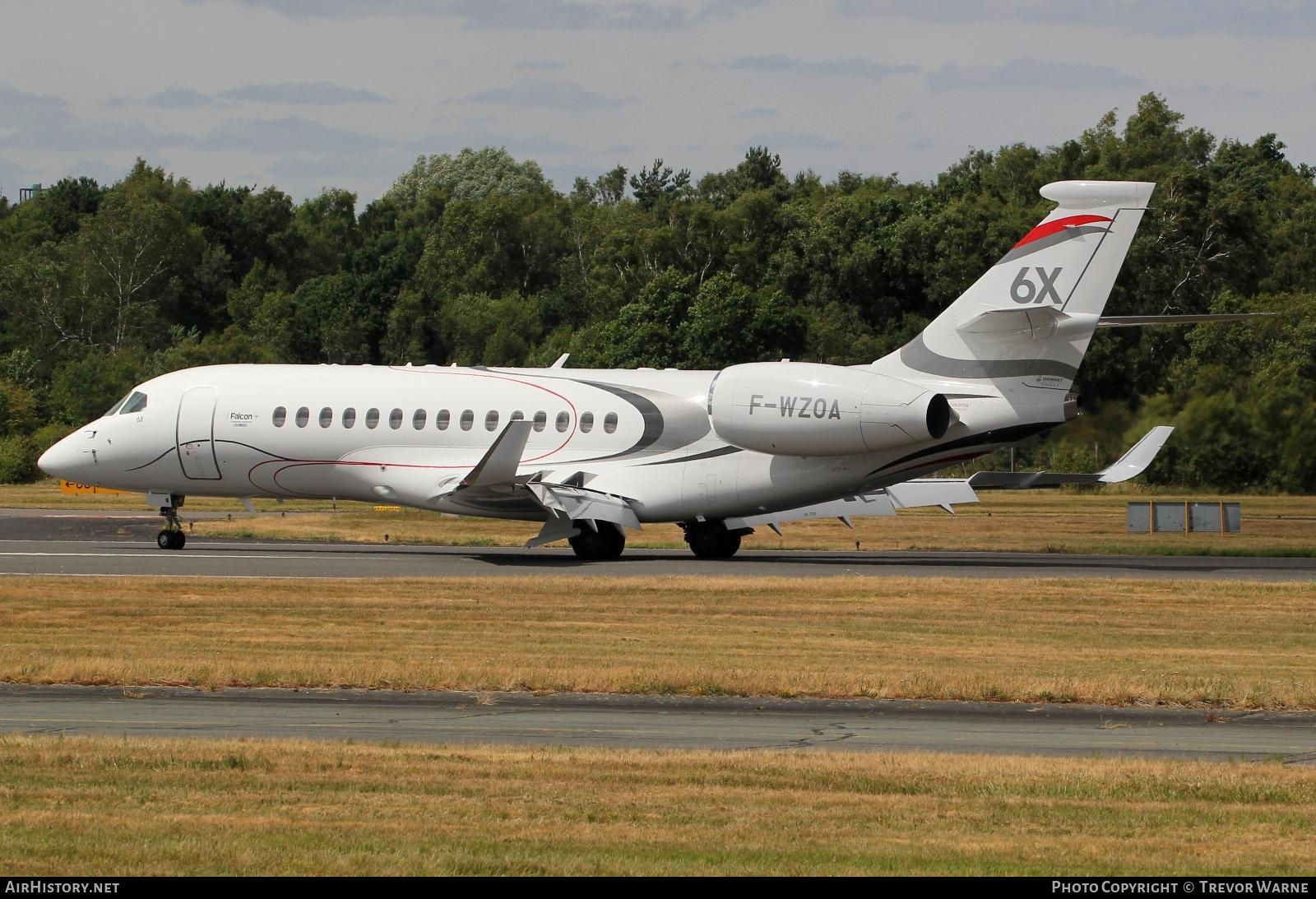 Aircraft Photo of F-WZOA | Dassault Falcon 6X | AirHistory.net #472745