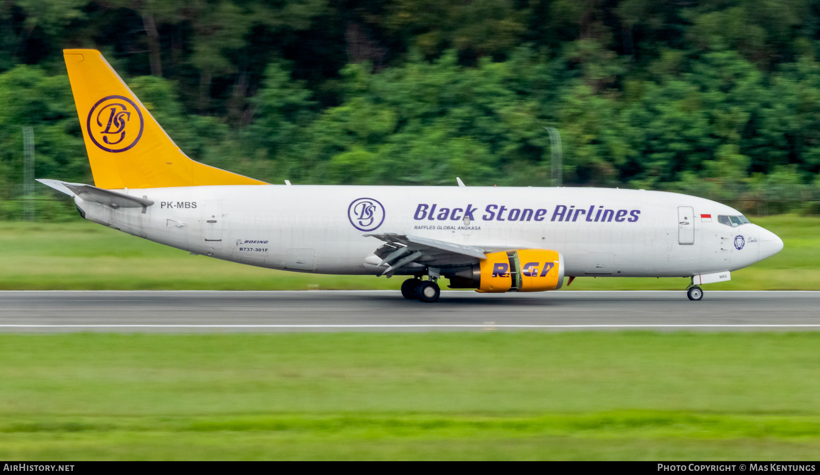 Aircraft Photo of PK-MBS | Boeing 737-3Q8(SF) | Black Stone Airlines | AirHistory.net #472786