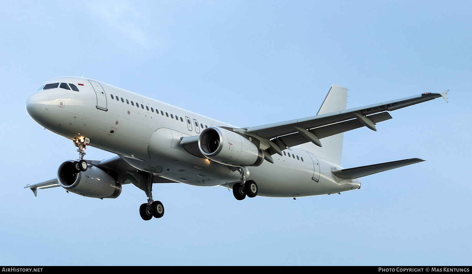 Aircraft Photo of PK-SAC | Airbus A320-232 | Super Air Jet | AirHistory.net #472796