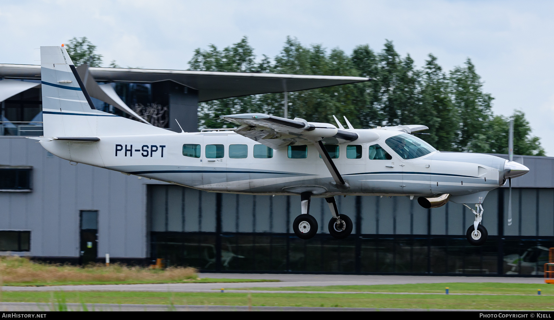 Aircraft Photo of PH-SPT | Cessna 208B Grand Caravan | AirHistory.net #472858
