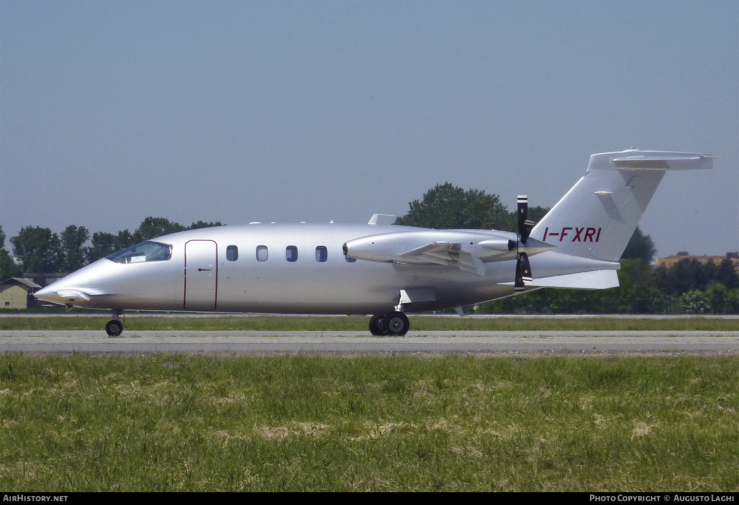 Aircraft Photo of I-FXRI | Piaggio P-180 Avanti II | AirHistory.net #473004