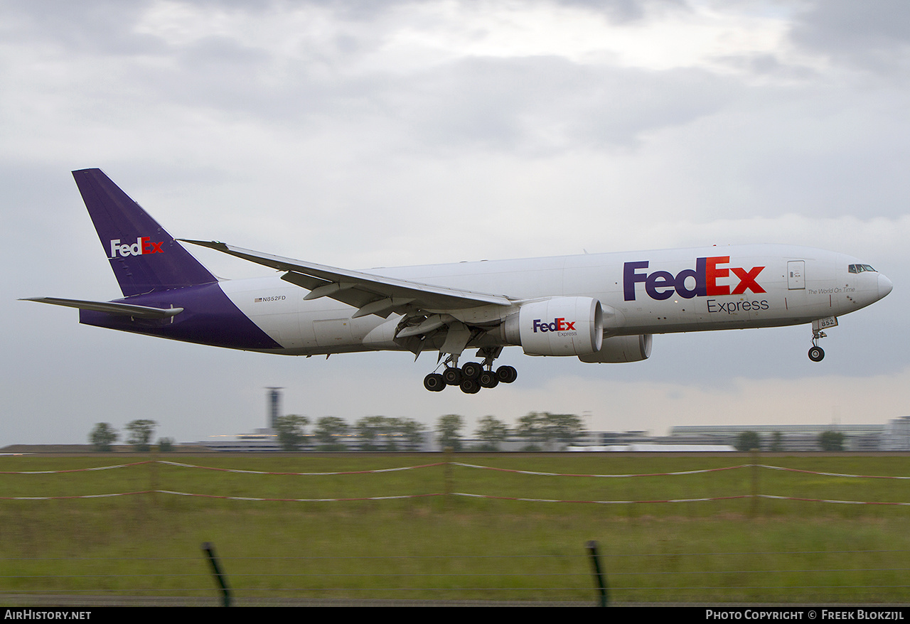 Aircraft Photo of N852FD | Boeing 777-FS2 | FedEx Express - Federal Express | AirHistory.net #473039