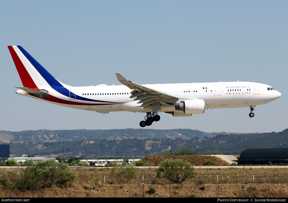 Aircraft Photo of 240 | Airbus A330-223 | France - Air Force | AirHistory.net #473140