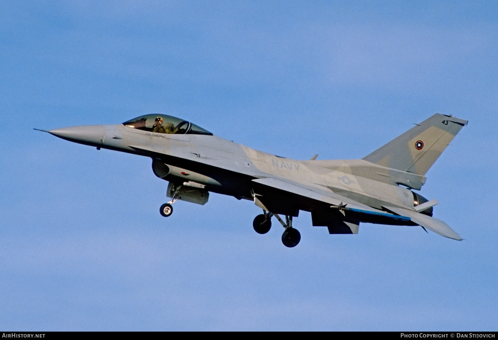 Aircraft Photo of 163270 | General Dynamics F-16N Fighting Falcon | USA - Navy | AirHistory.net #473178