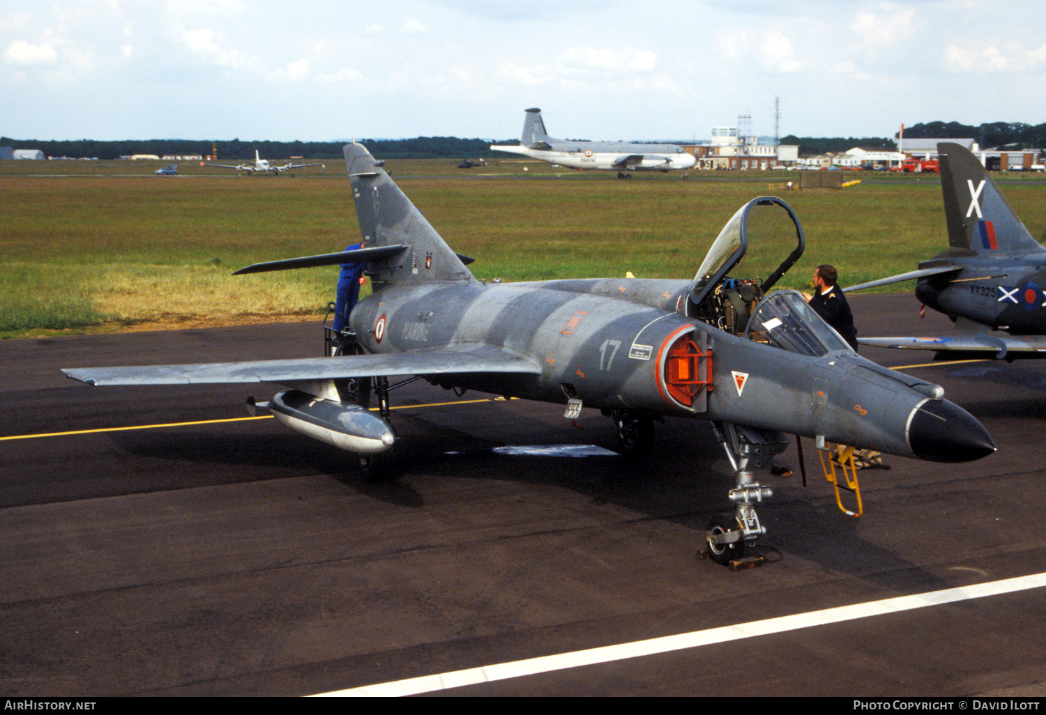 Aircraft Photo of 17 | Dassault Super Etendard | France - Navy | AirHistory.net #473180