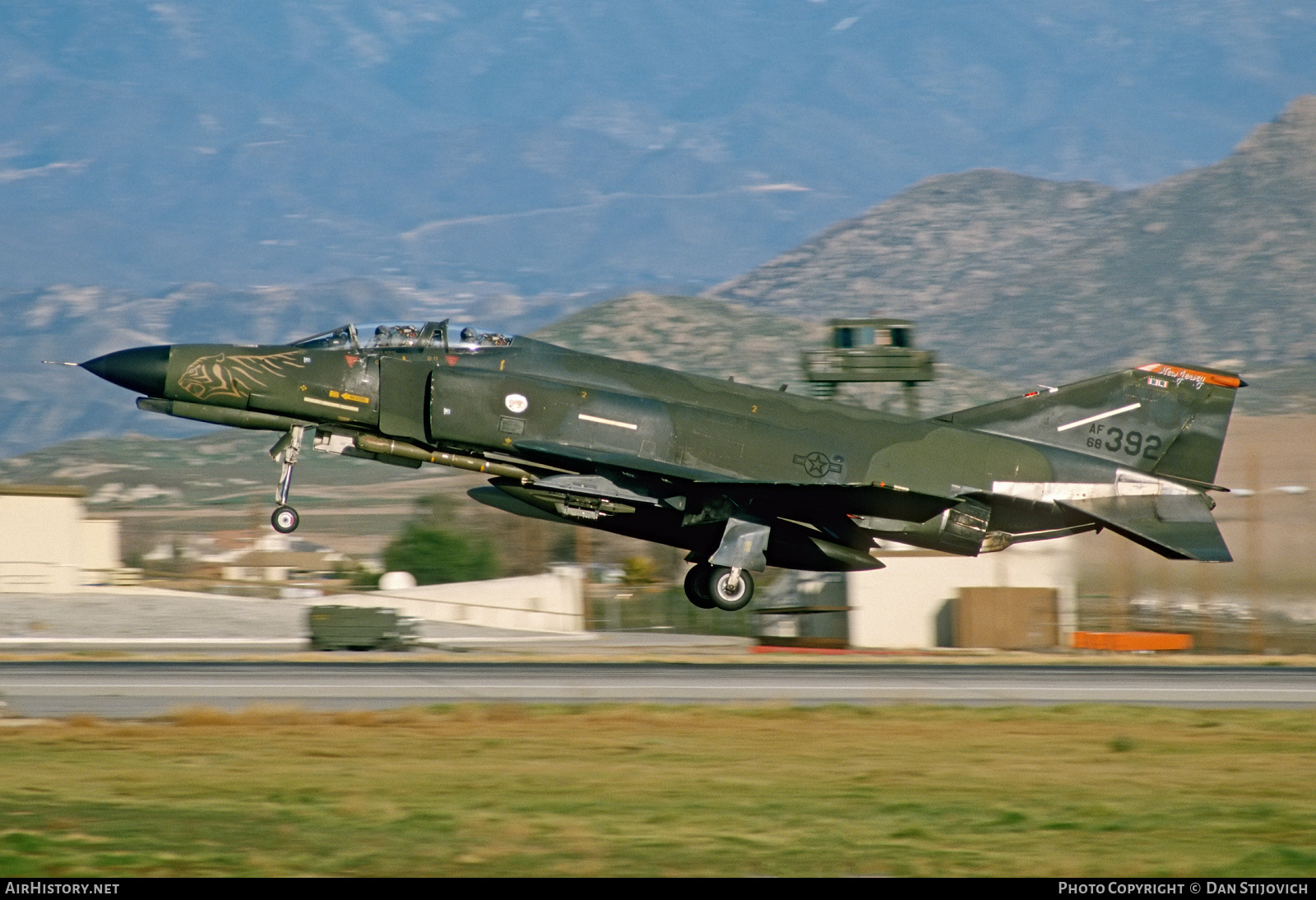 Aircraft Photo of 68-0392 / AF68-392 | McDonnell Douglas F-4E Phantom II | USA - Air Force | AirHistory.net #473293