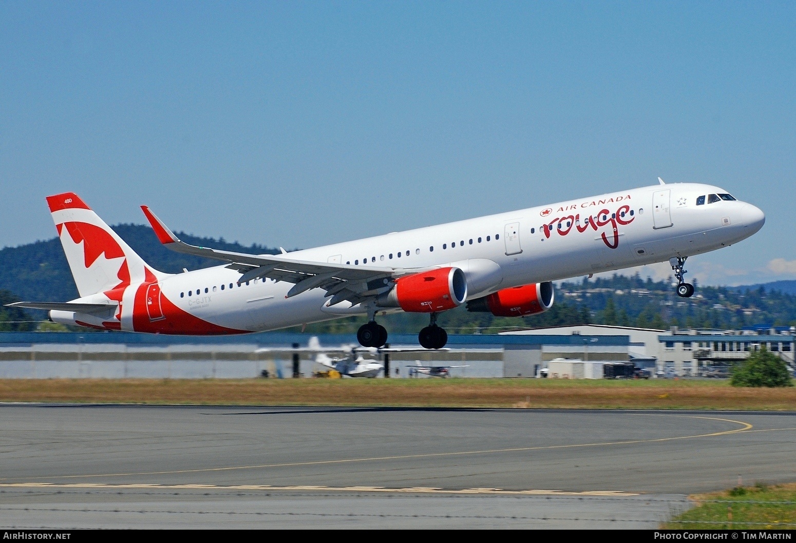 Aircraft Photo of C-GJTX | Airbus A321-211 | Air Canada Rouge | AirHistory.net #473320