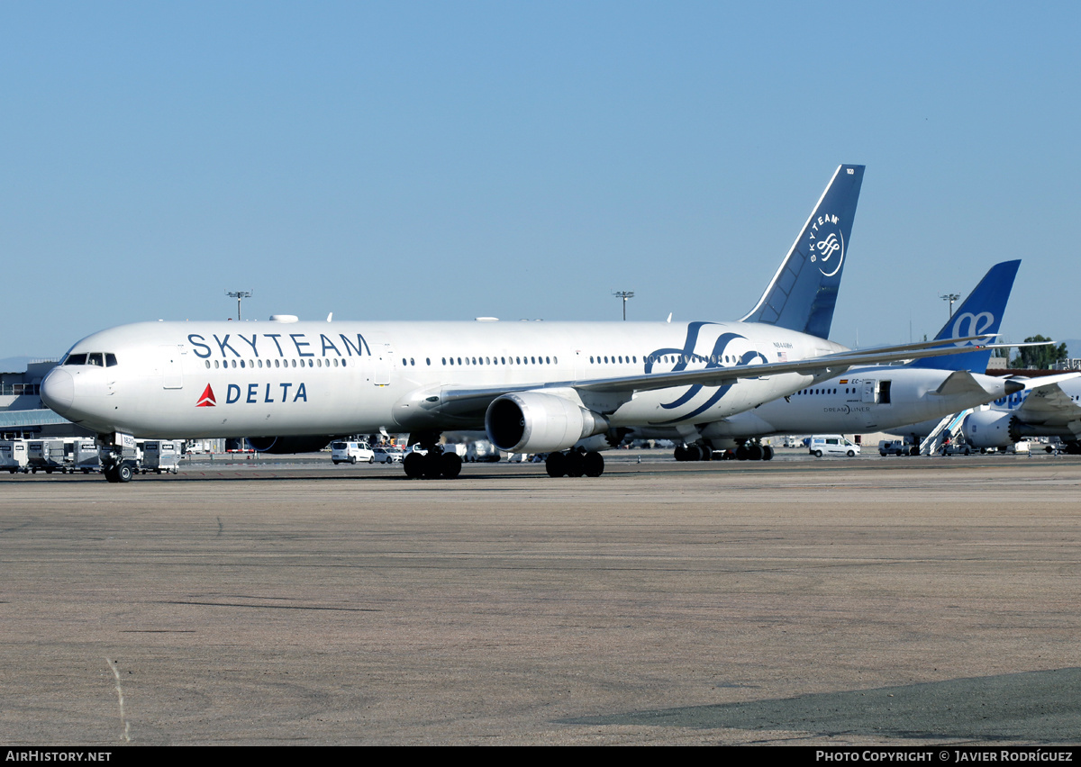 Aircraft Photo of N844MH | Boeing 767-432/ER | Delta Air Lines | AirHistory.net #473403