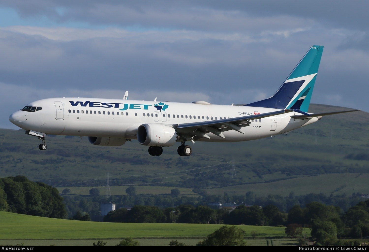 Aircraft Photo of C-FNAX | Boeing 737-8 Max 8 | WestJet | AirHistory.net #473440