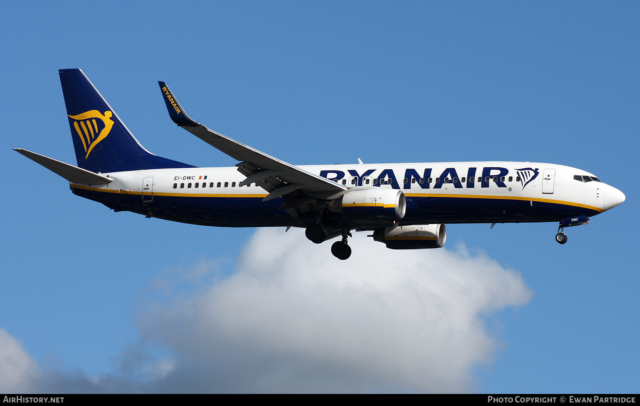 Aircraft Photo of EI-DWC | Boeing 737-8AS | Ryanair | AirHistory.net #473483