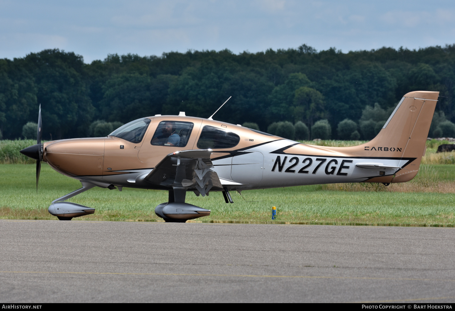 Aircraft Photo of N227GE | Cirrus SR-22T G6-GTS Carbon | AirHistory.net #473500