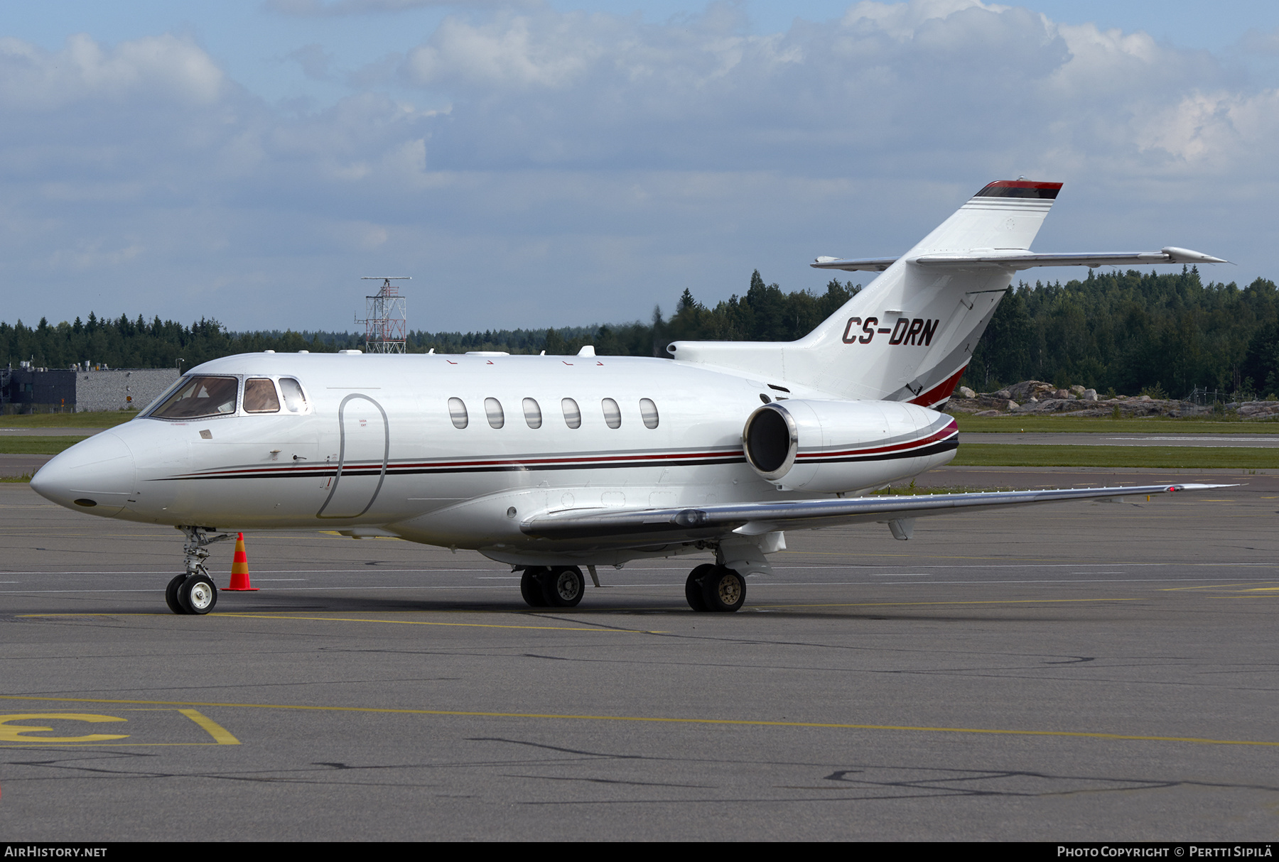 Aircraft Photo of CS-DRN | Raytheon Hawker 800XPi | AirHistory.net #473522