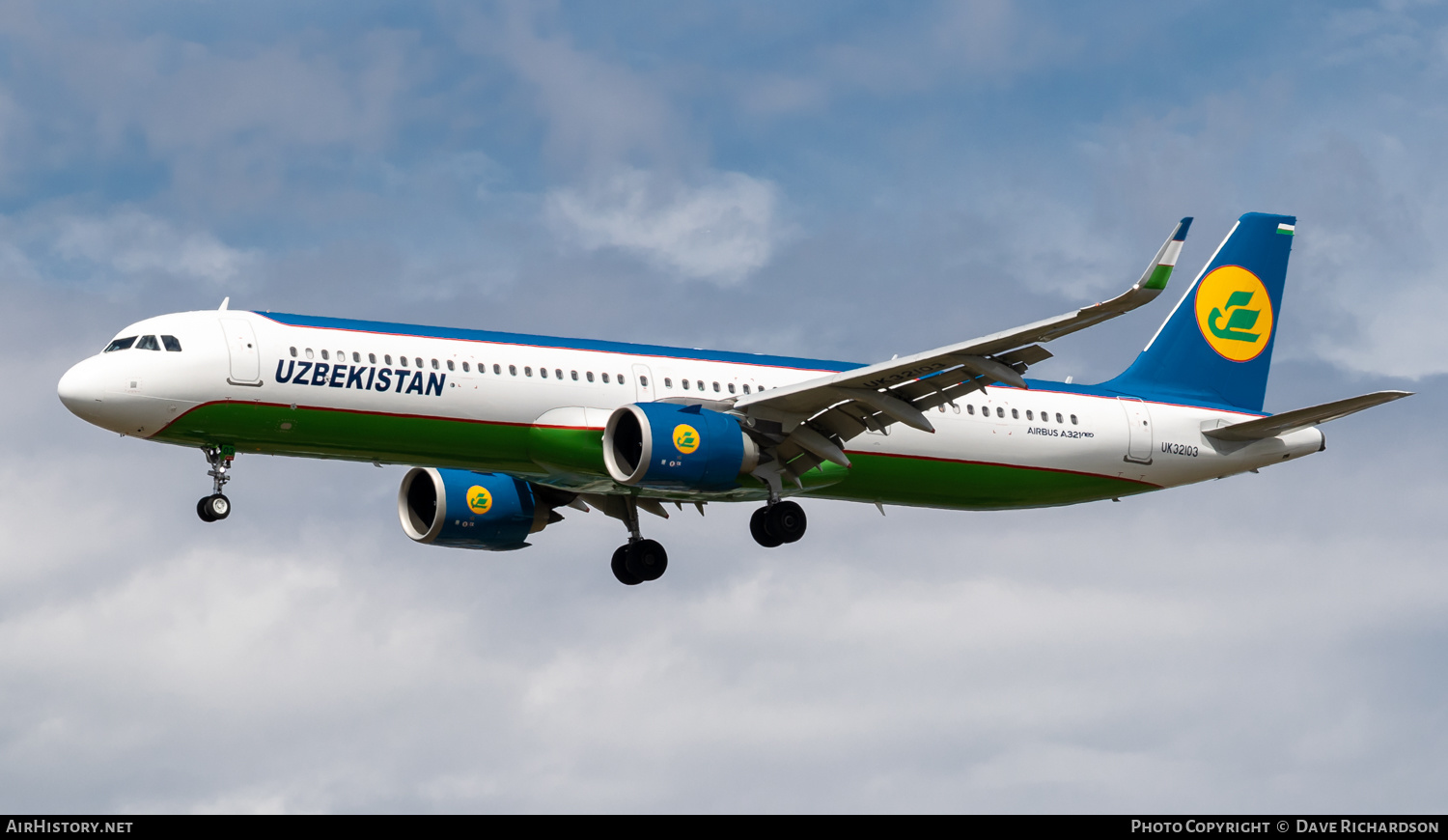 Aircraft Photo of UK32103 | Airbus A321-253NX | Uzbekistan Airways | AirHistory.net #473543