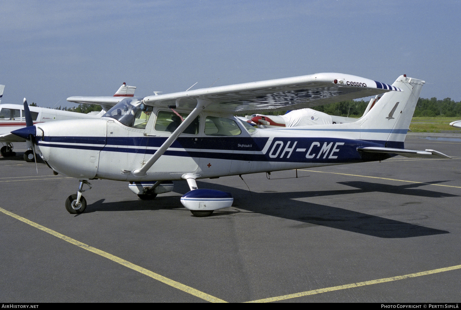 Aircraft Photo of OH-CME | Cessna 172M Skyhawk II | AirHistory.net #473640