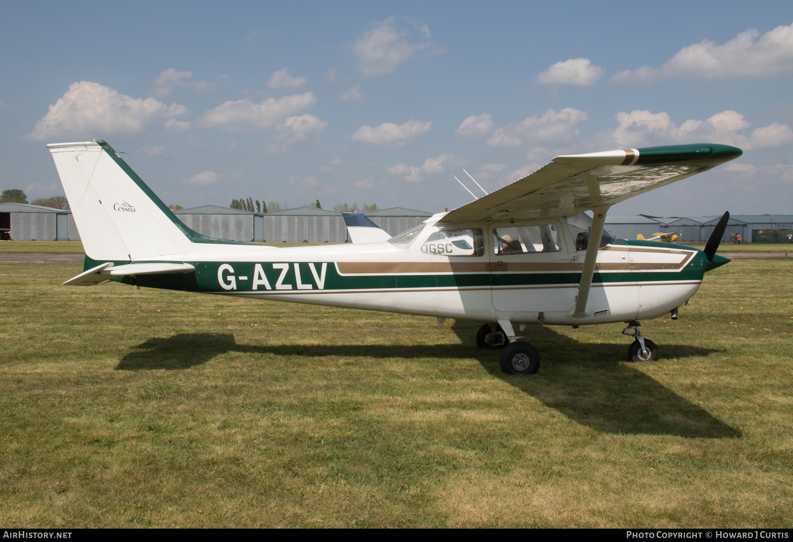 Aircraft Photo of G-AZLV | Cessna 172K | AirHistory.net #473742