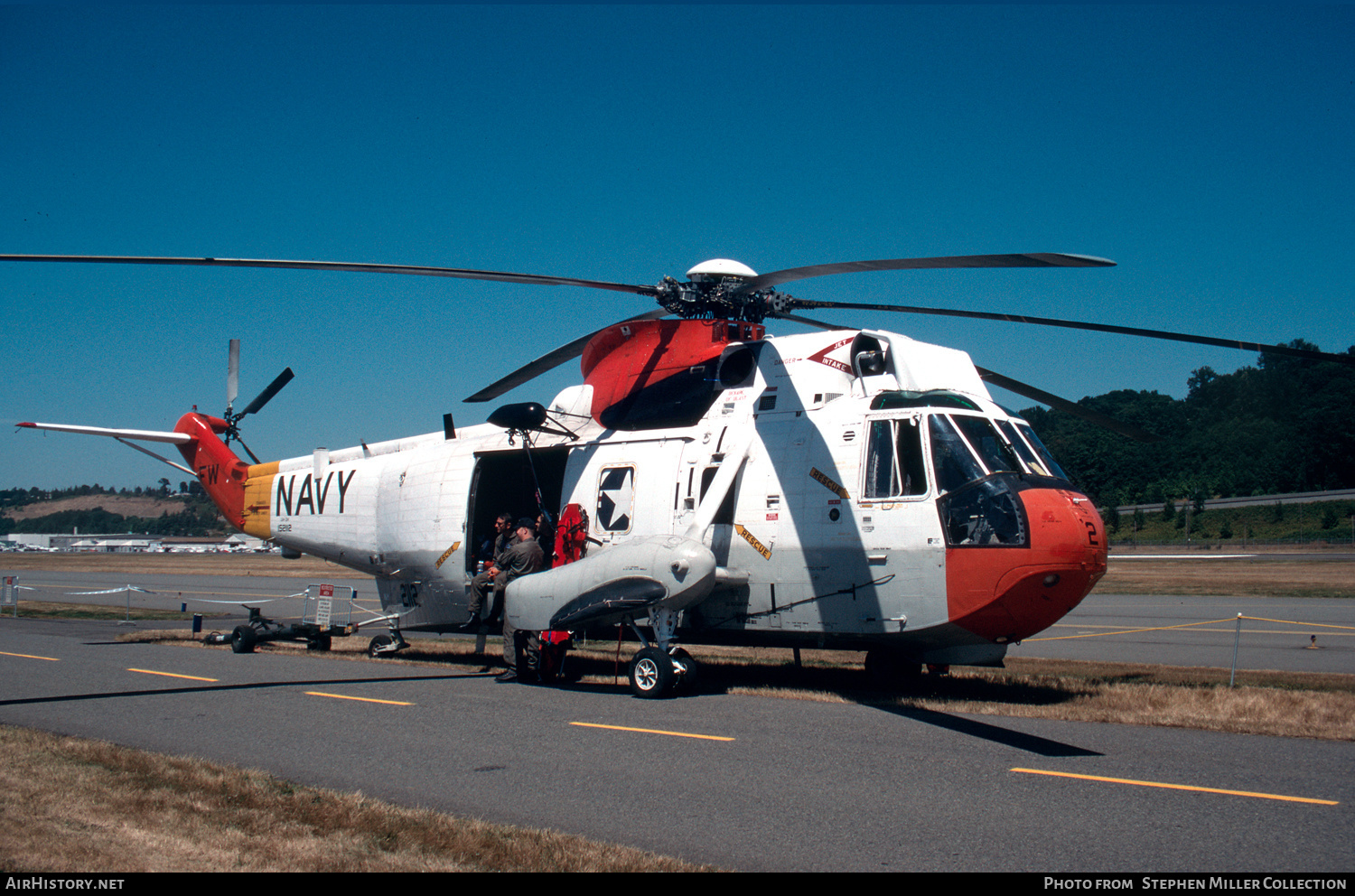 Aircraft Photo of 152112 | Sikorsky UH-3H Sea King (S-61B) | USA - Navy | AirHistory.net #473809