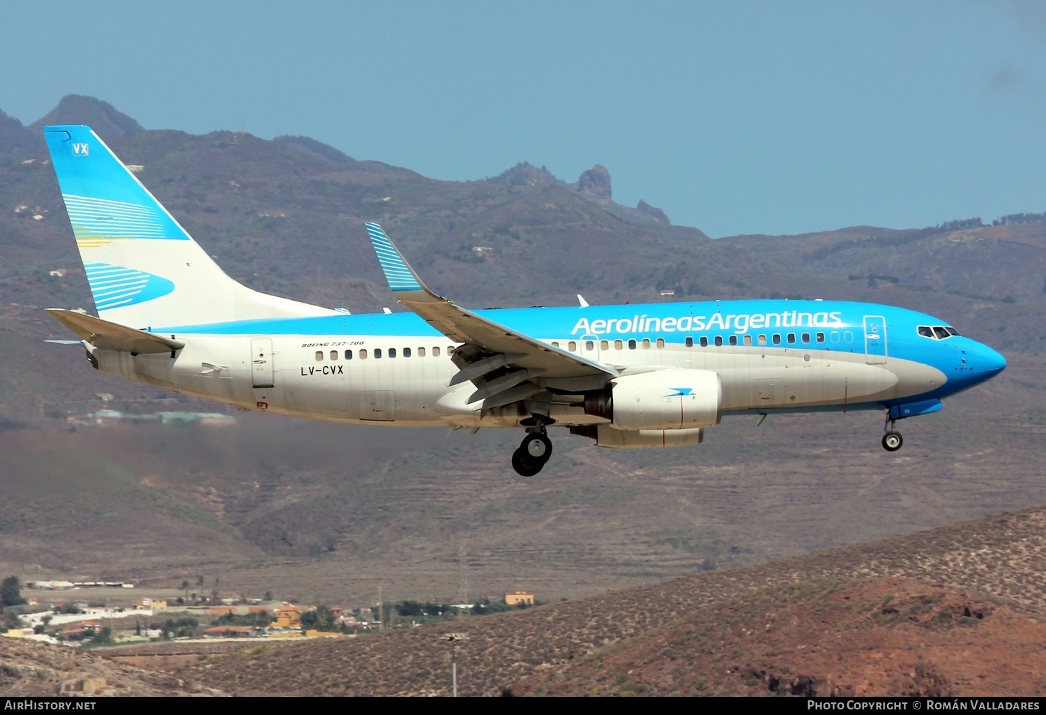 Aircraft Photo of LV-CVX | Boeing 737-7Q8 | Aerolíneas Argentinas | AirHistory.net #473845