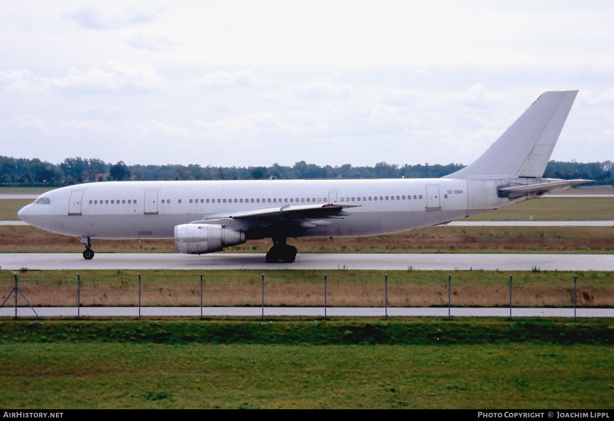 Aircraft Photo of SE-DSH | Airbus A300B4-203 | AirHistory.net #473938