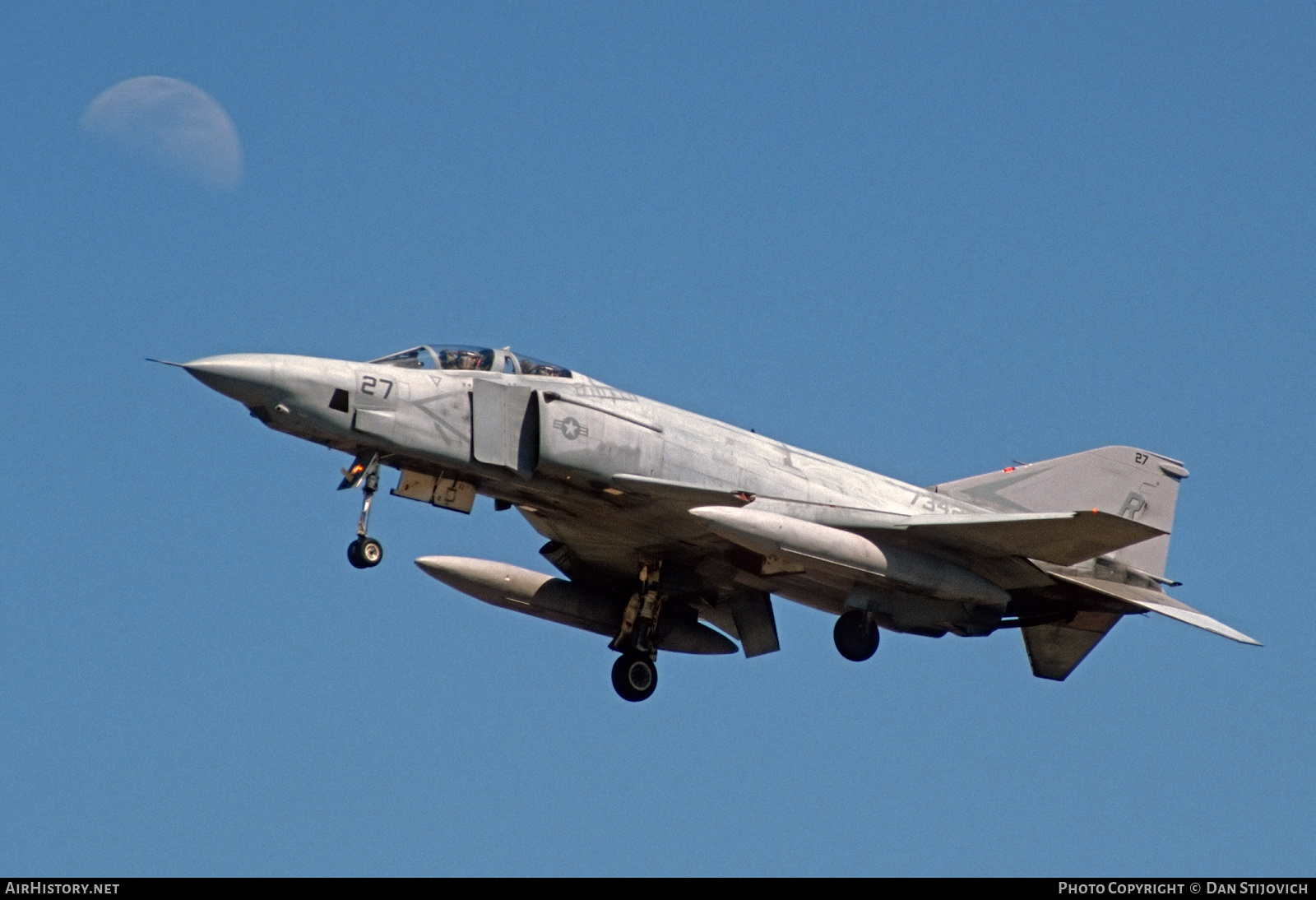 Aircraft Photo of 157342 / 7342 | McDonnell Douglas RF-4B Phantom II | USA - Marines | AirHistory.net #473951