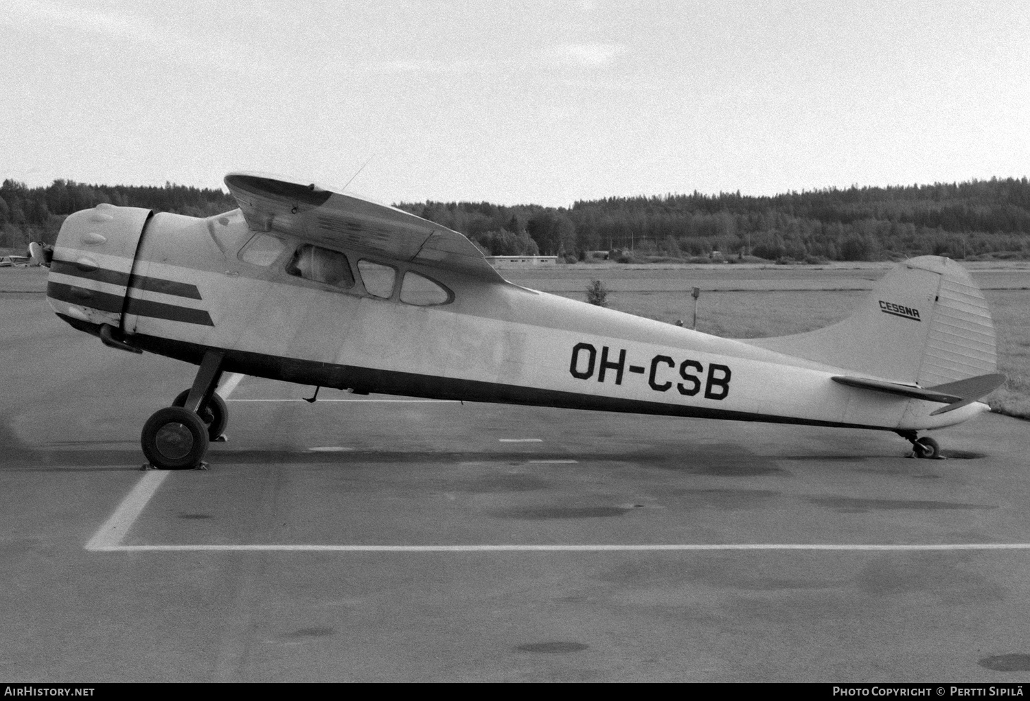 Aircraft Photo of OH-CSB | Cessna 195B | AirHistory.net #474028
