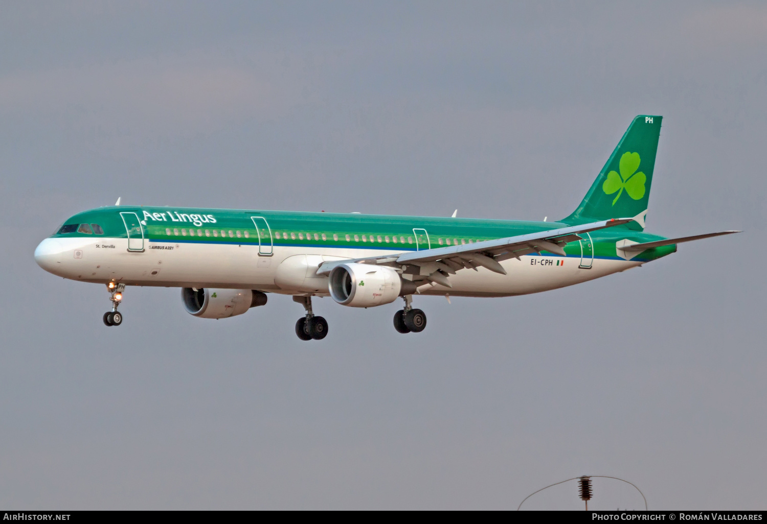 Aircraft Photo of EI-CPH | Airbus A321-211 | AirHistory.net #474049