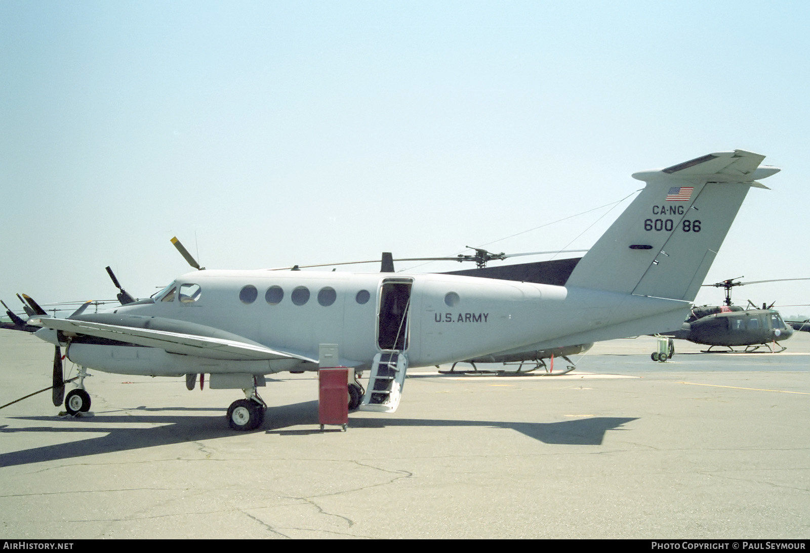 Aircraft Photo of 86-0086 / 60086 | Beech C-12F Huron (B200C) | USA - Army | AirHistory.net #474076